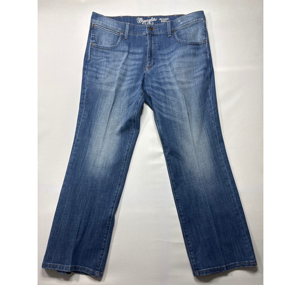 Wrangler Retro Men's Relaxed Bootcut Blue Jeans - Size 35x32 (38x31) *READ*